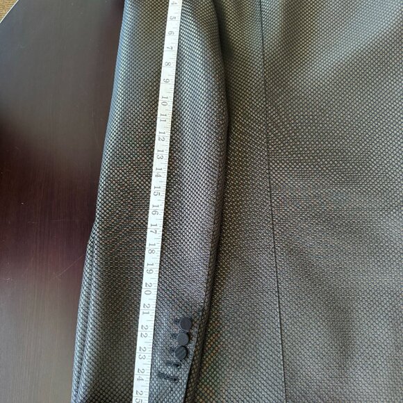 Tom Ford - Two Tone Black and Gold Shimmer Dinner Jacket - Picture 15 of 16